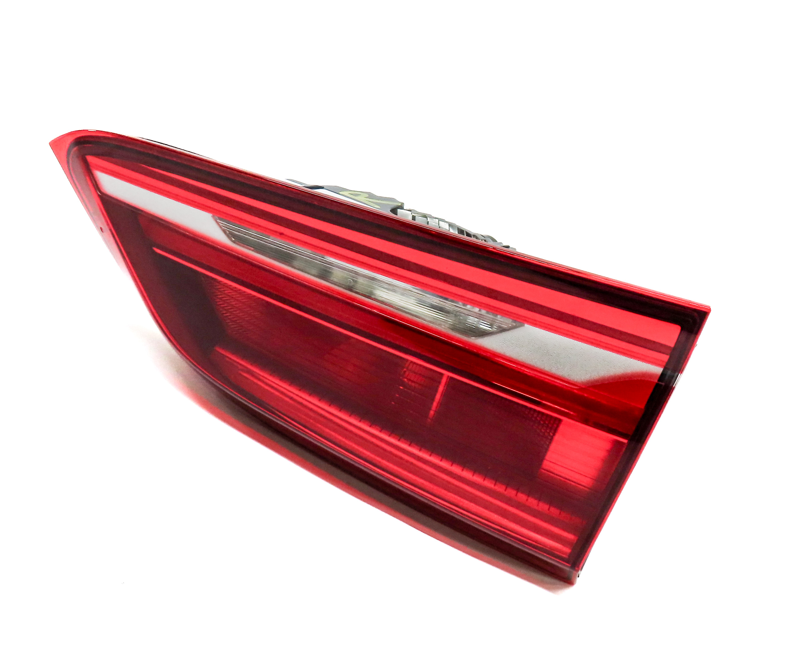 16-19 BMW X1 (F48) REAR RIGHT INNER TAILLIGHT (FITS MODELS w/ LED HEADLIGHTS) — exact item pictured